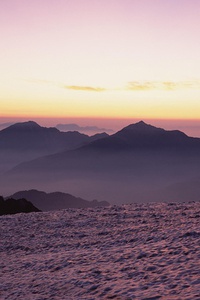 巴塞罗那前锋梅西复出，球队士气高涨